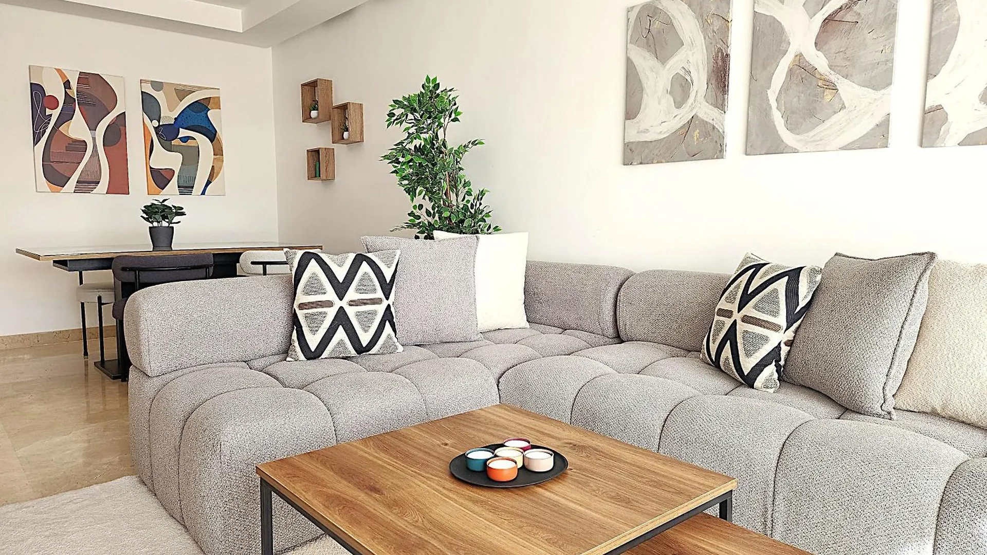 The 53 Gauthier By Ib Signature - Stylish Two-Bedroom Flat - Wifi, Self Check-In, Day And Night Security, Close To All Facilities Casablanca Apartment