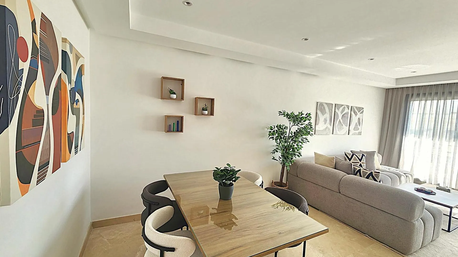 Apartment The 53 Gauthier By Ib Signature - Stylish Two-Bedroom Flat - Wifi, Self Check-In, Day And Night Security, Close To All Facilities Casablanca Morocco